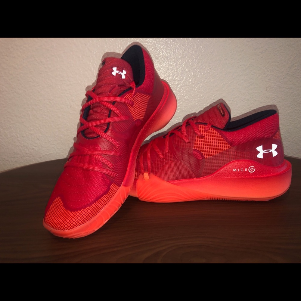 Men’s UA Basketball Shoes